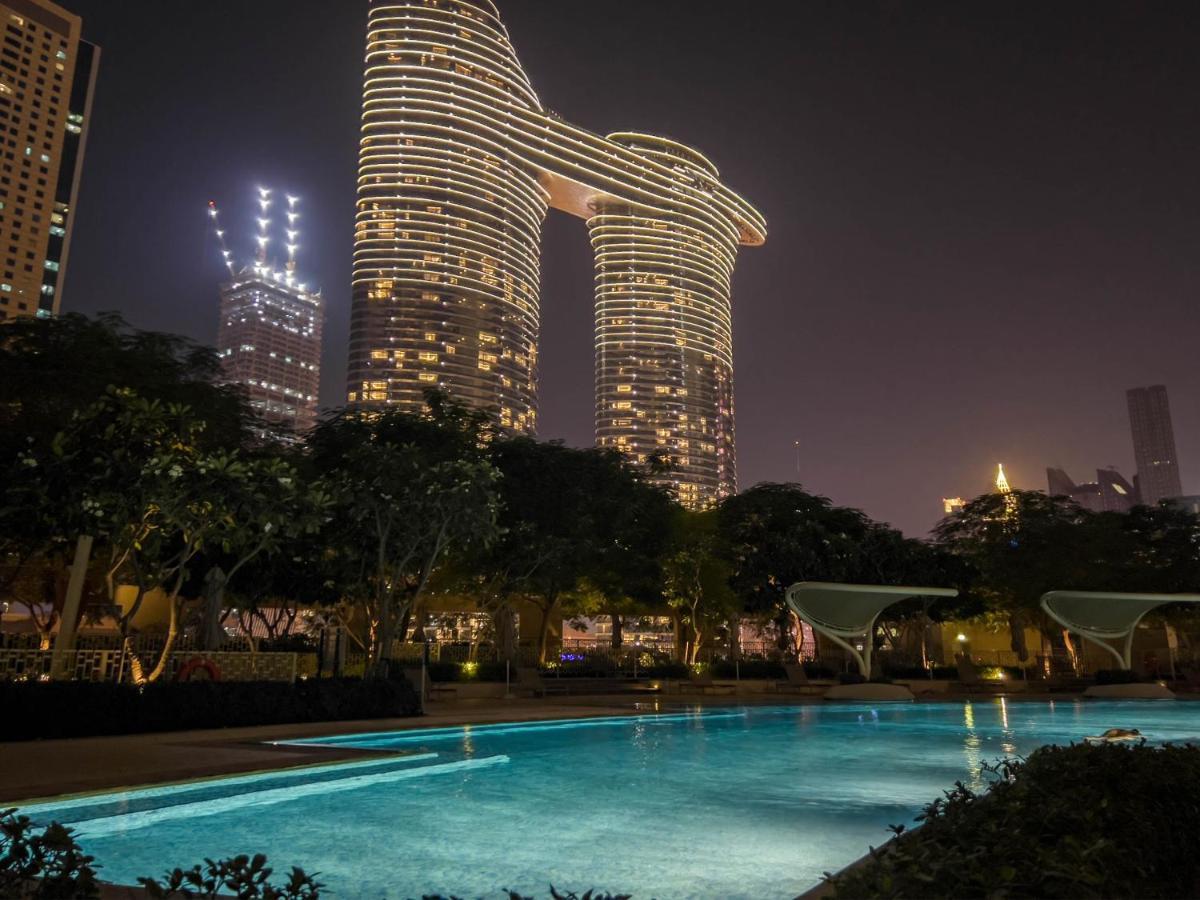 Cosmos Living Downtown Dubai Daire Dış mekan fotoğraf